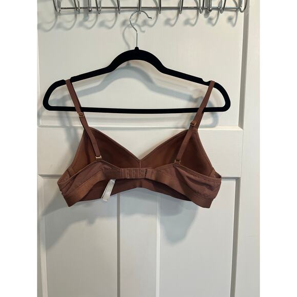 Soma‎ Lightest Lift Wireless Bra 36B Taupe Unlined Convertible Strap Lace Detail - Picture 3 of 9